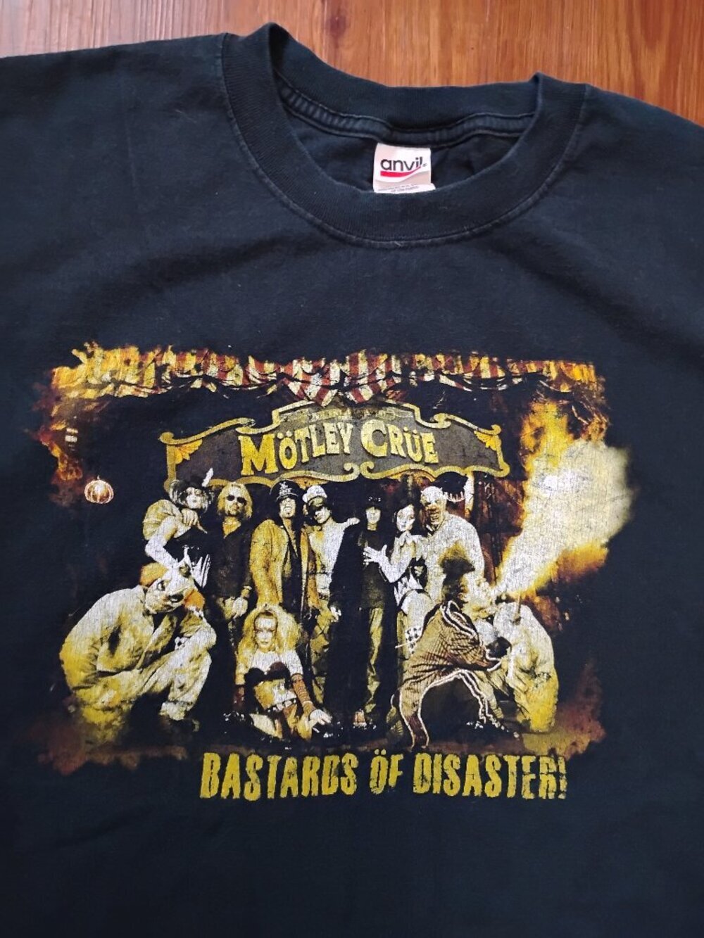 Vintage Motley Crue Carnival of Sins Tour T-Shirt